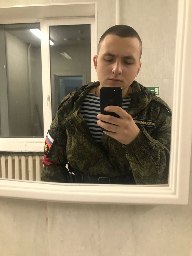  51200519  , 21 ,    