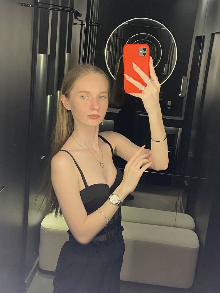  --,   , 19 ,   