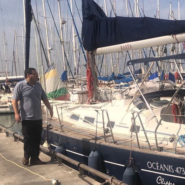  Tel Aviv-Yafo,    Timur, 25 ,  