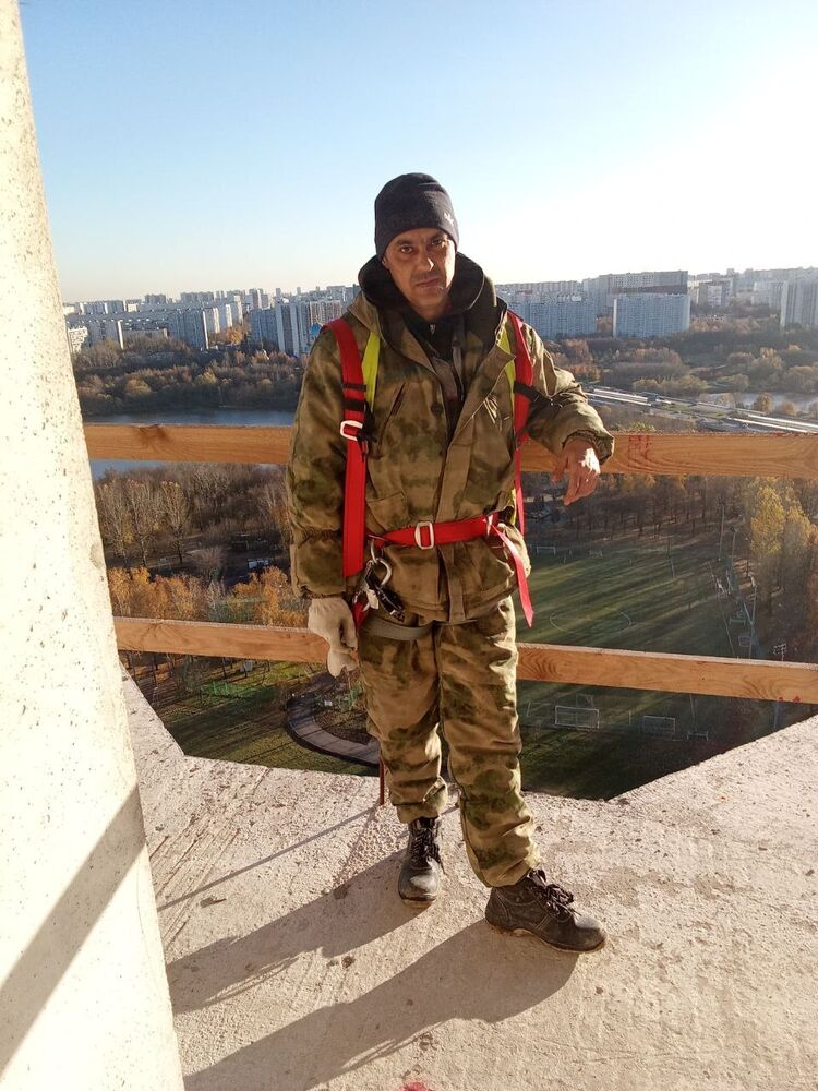  50292459  , 40 ,    Lorton