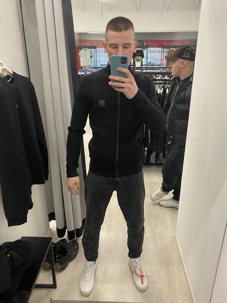  33250219  , 24 ,    