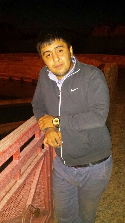  ,   Alik, 32 ,   