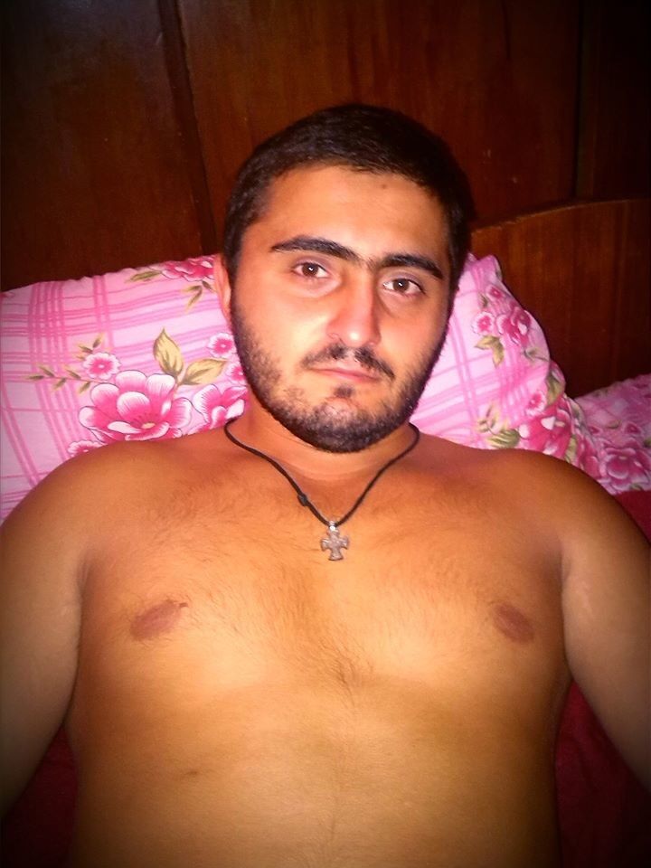  5674109  Tornike, 33 ,    