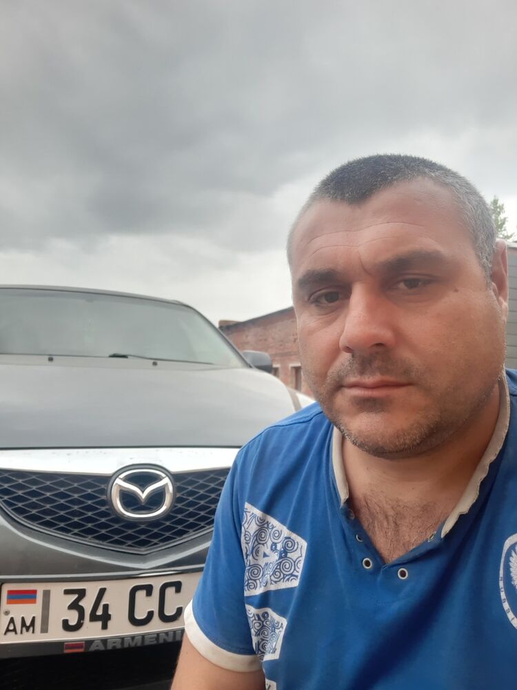  16666429  Romik, 47 ,    