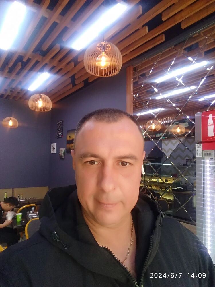  48483699  , 46 ,    