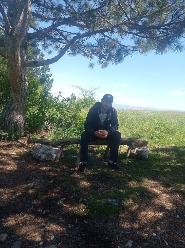  ,   Nurikjon, 30 ,   ,   