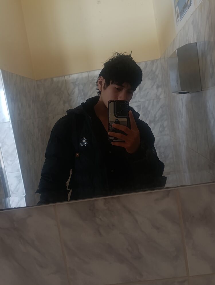  53912539  Antonio, 18 ,    Salaverry