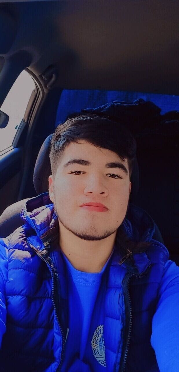  37508679  Elyor, 21 ,    