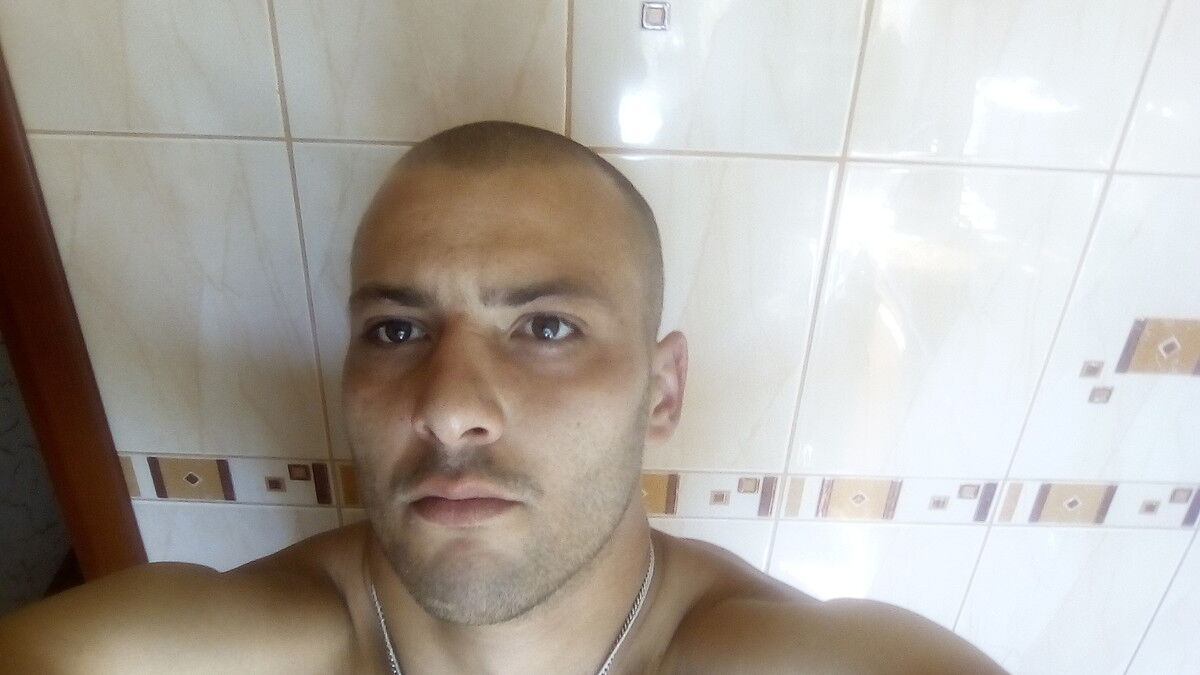  14843859  Aleksandr, 37 ,    