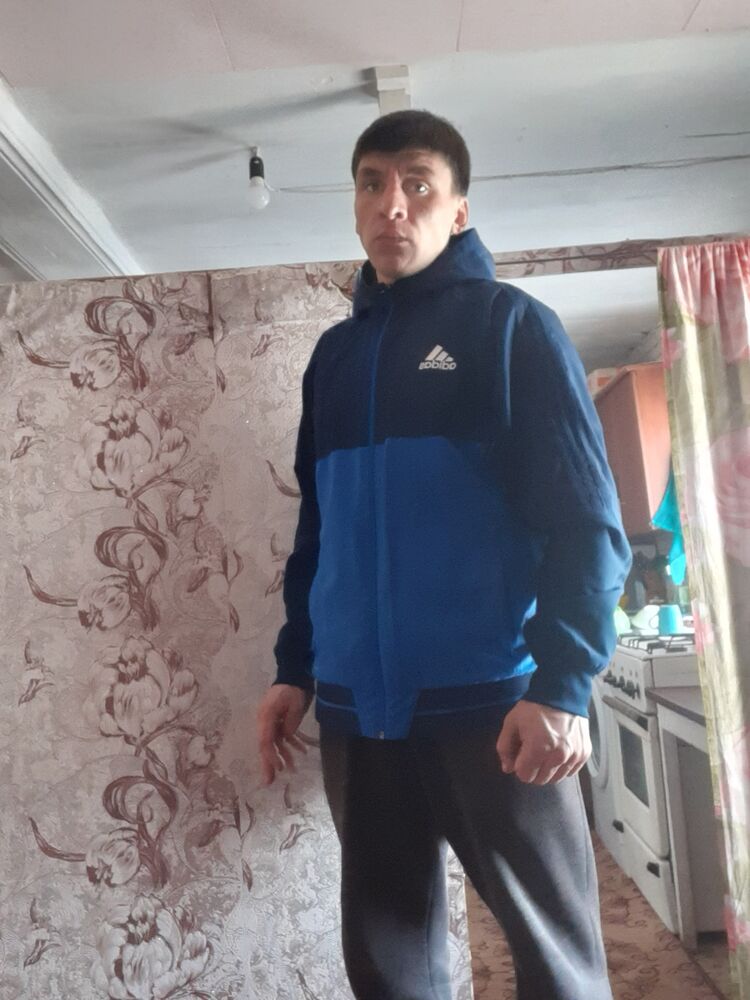  49040969  , 28 ,    