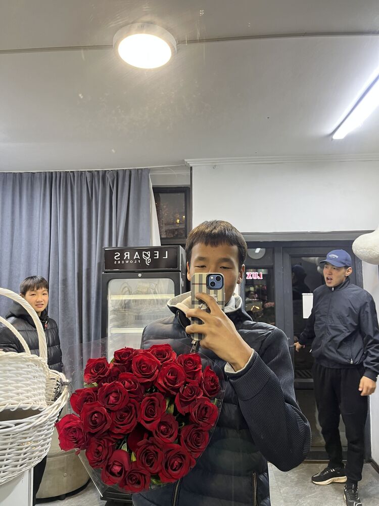  54278459  Marat, 19 ,    