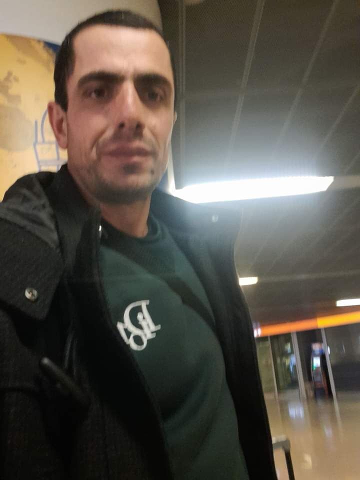  30887729  , 41 ,    