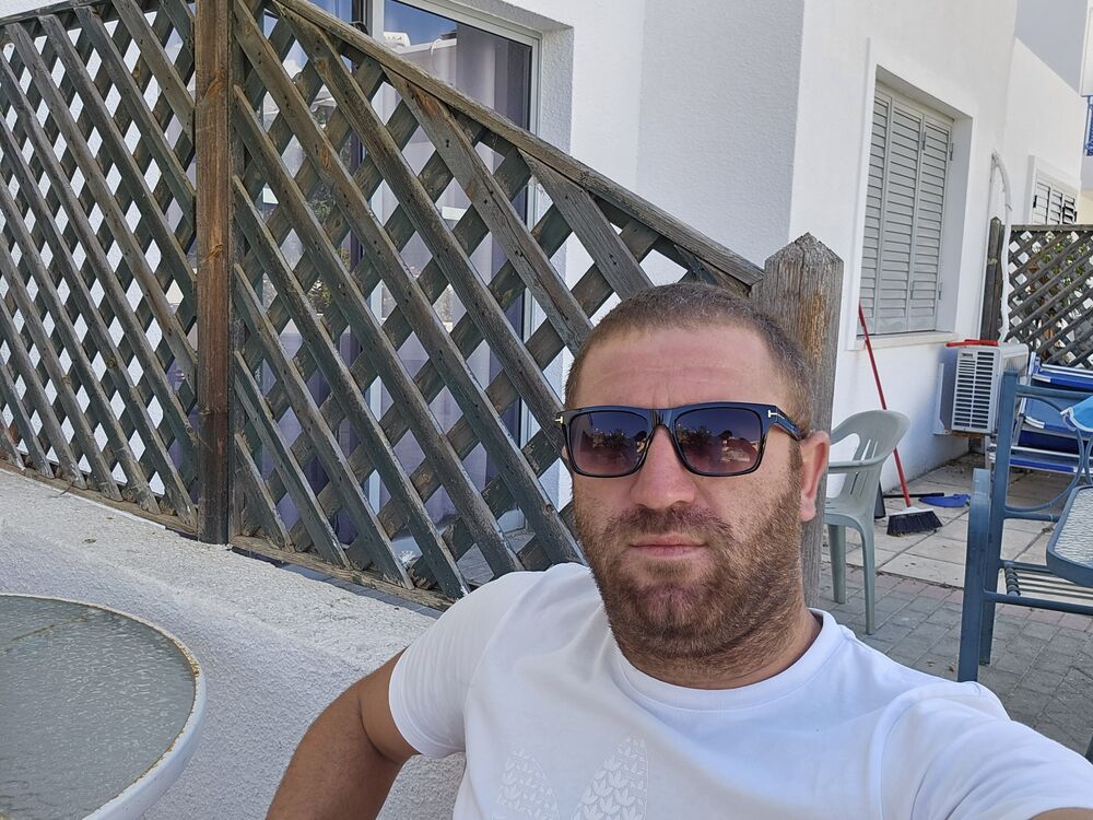  Nicosia,   Iorgo, 34 ,   ,   