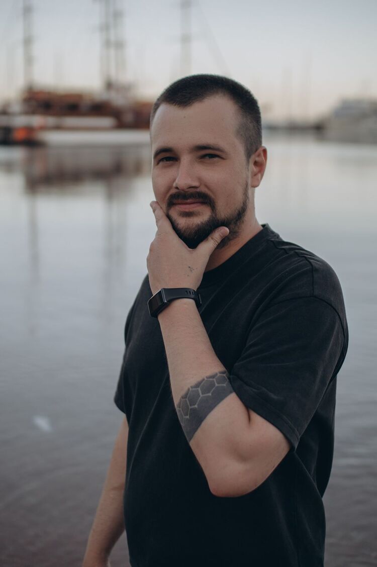  54323479  Evqenyi_Mur, 35 ,    