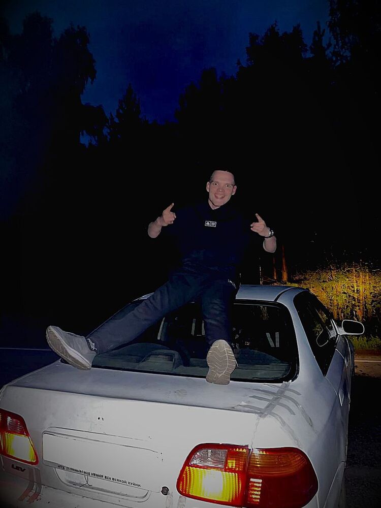  53892919  Darkness, 21 ,    