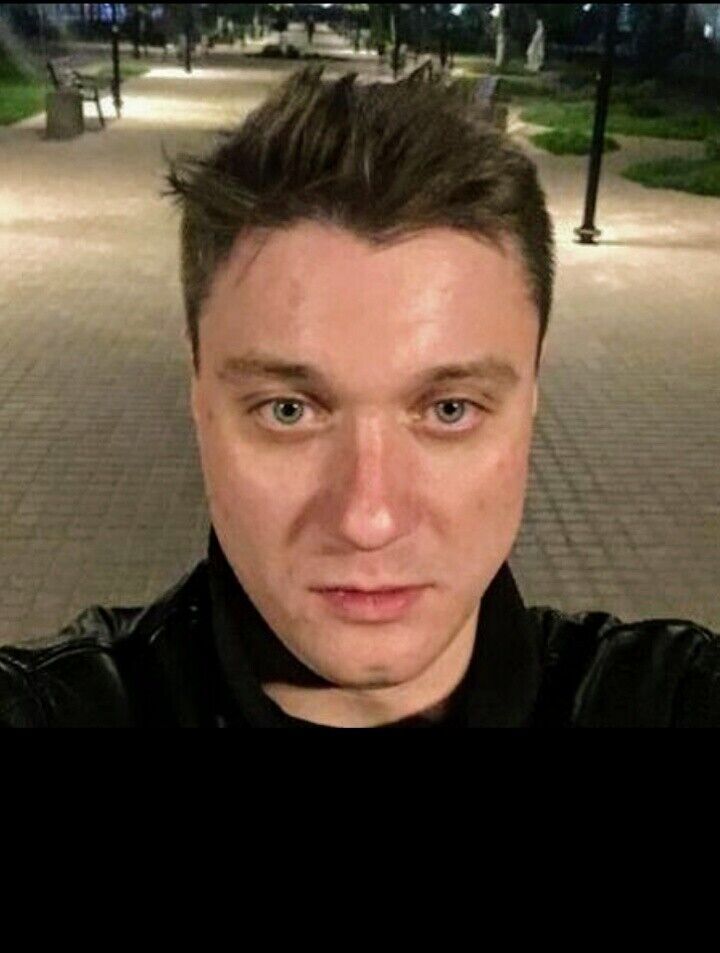  31277989  Sergey, 34 ,    