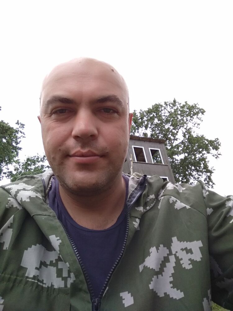  ,   Andrey, 43 ,   