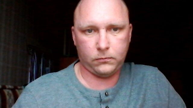  ,   Aleksander, 42 ,  