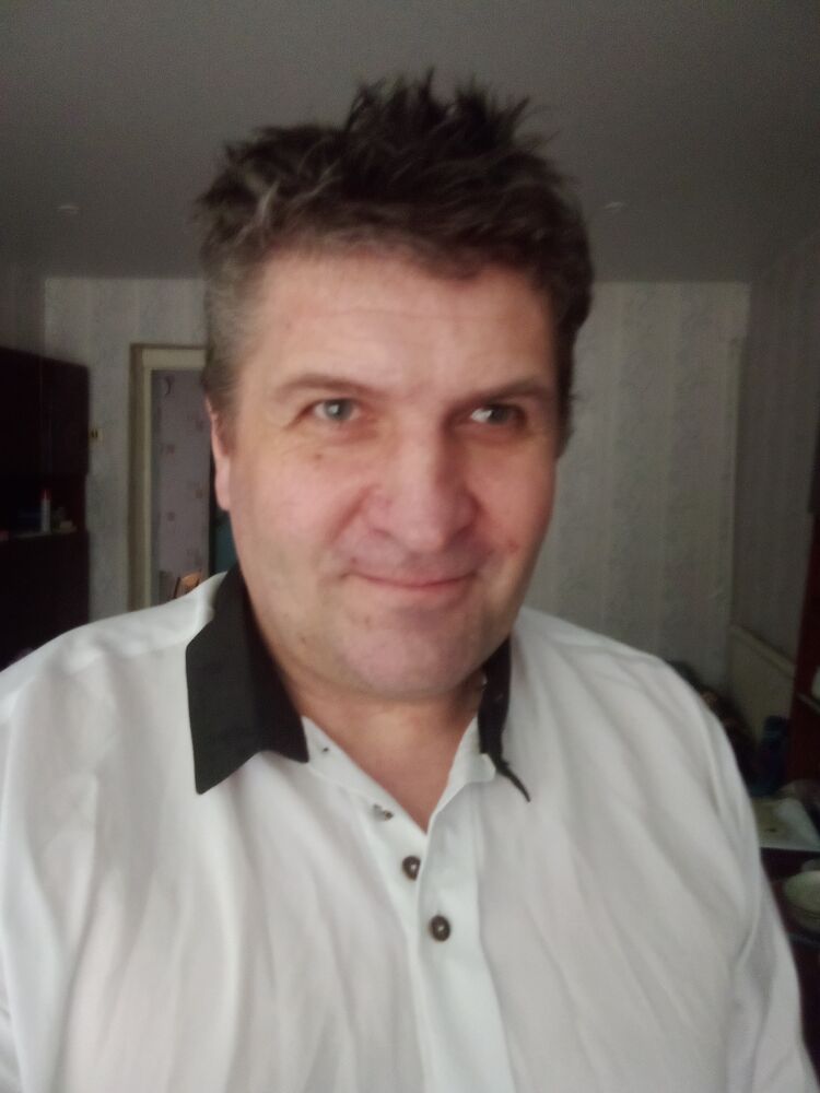  49471779  Alex, 46 ,    