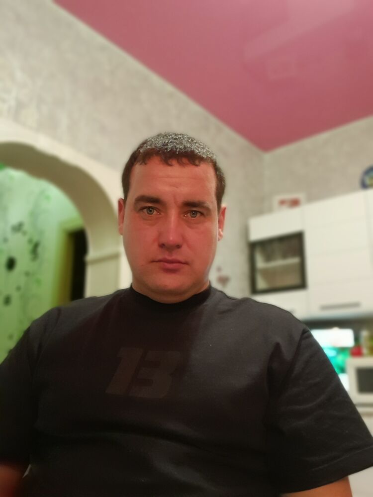  49758159  , 34 ,    