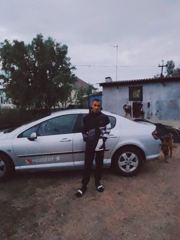  48108769  , 52 ,    