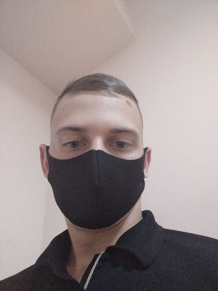  21050699  , 27 ,    