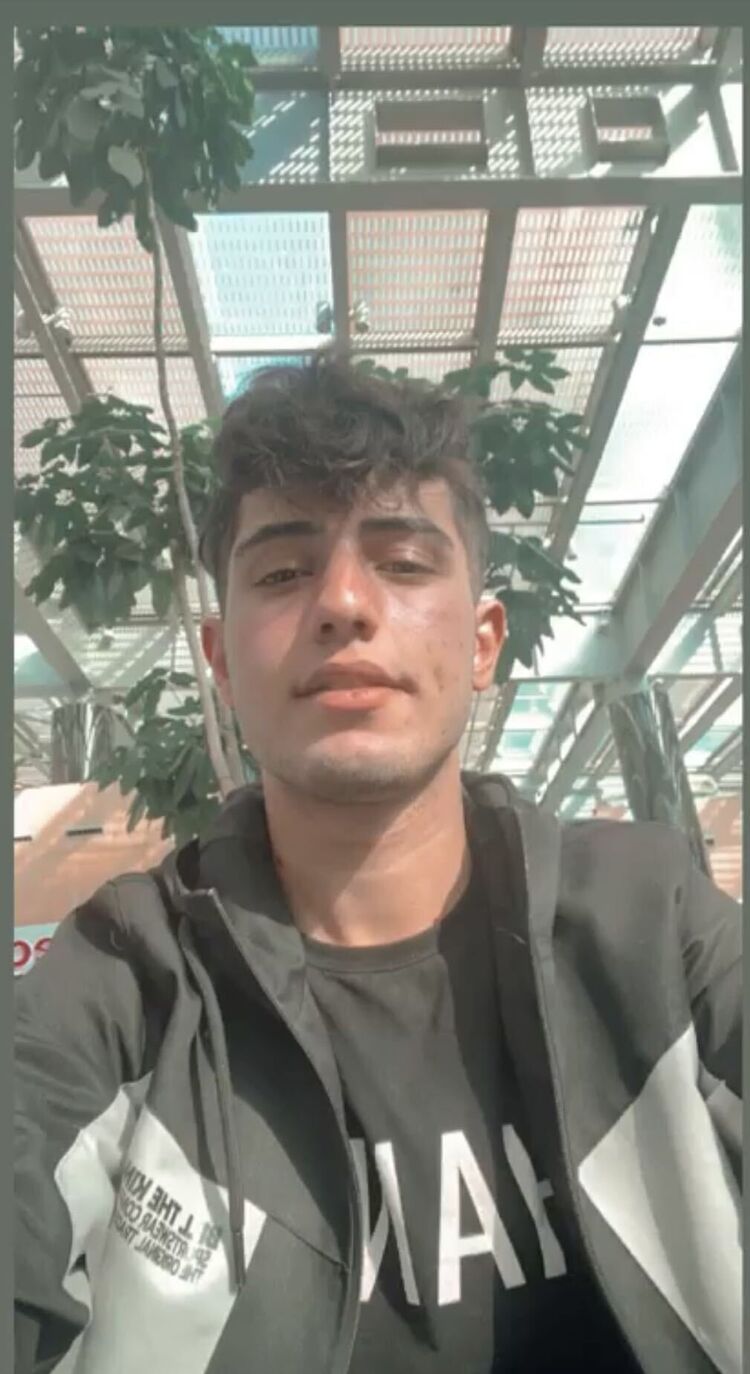  49399159  Ramazan, 21 ,    Benov