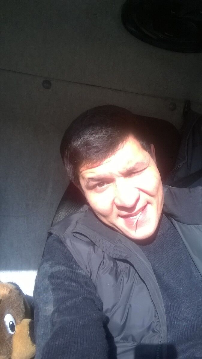  ,   Erlan, 36 ,   ,   , c 