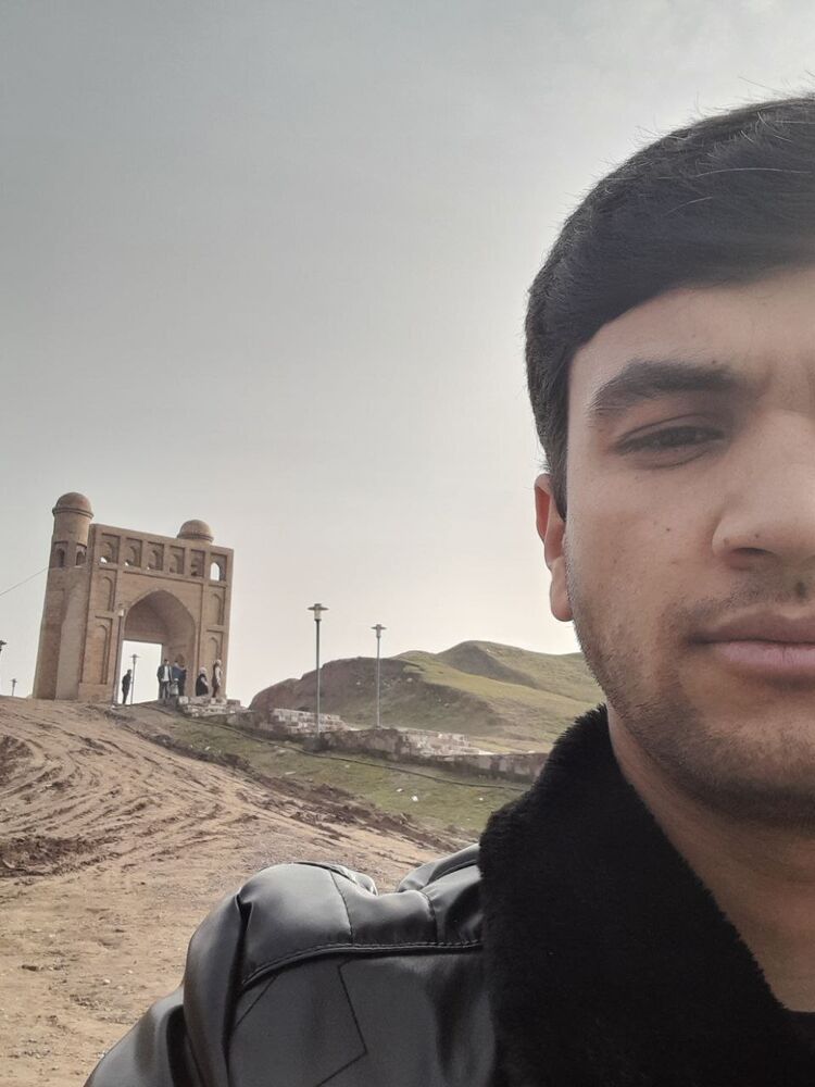  ,   Ali, 23 ,   ,   , c 