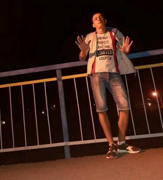  22740019  , 27 ,    