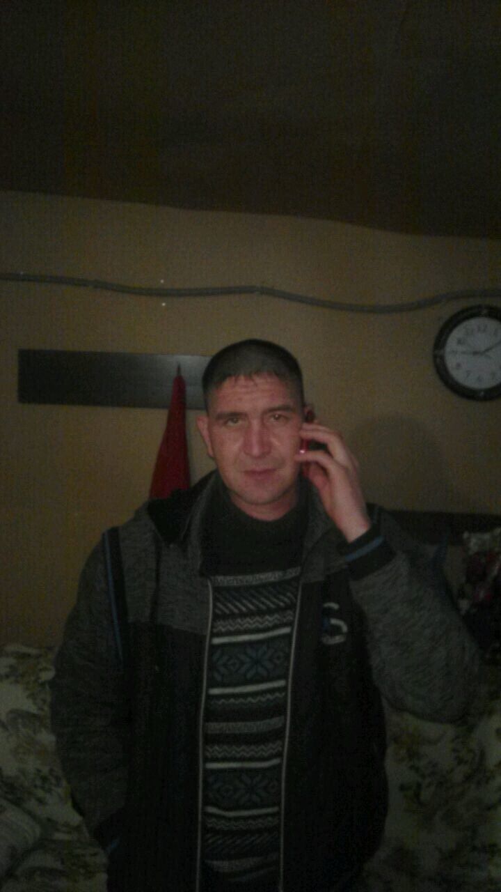  24303319  , 39 ,    