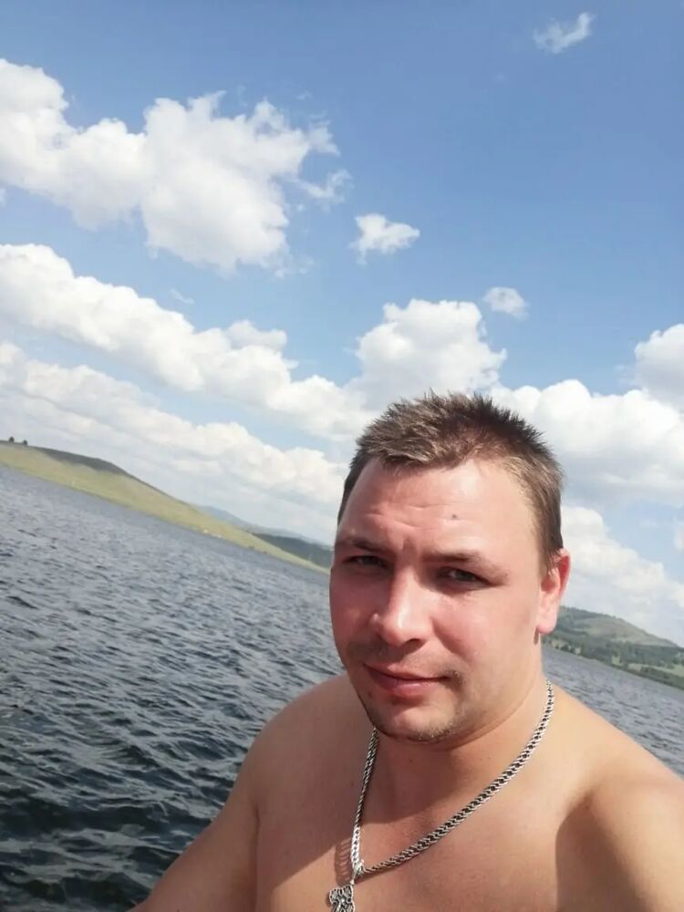  37802629  , 32 ,    