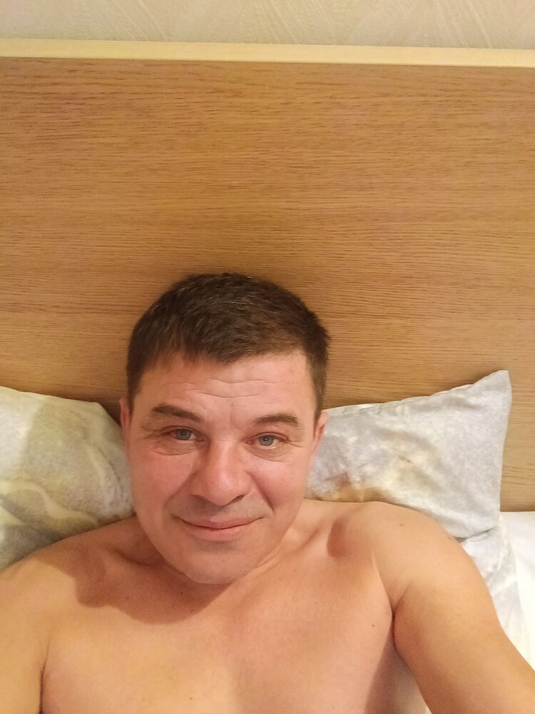  41161919  Andrey, 48 ,    