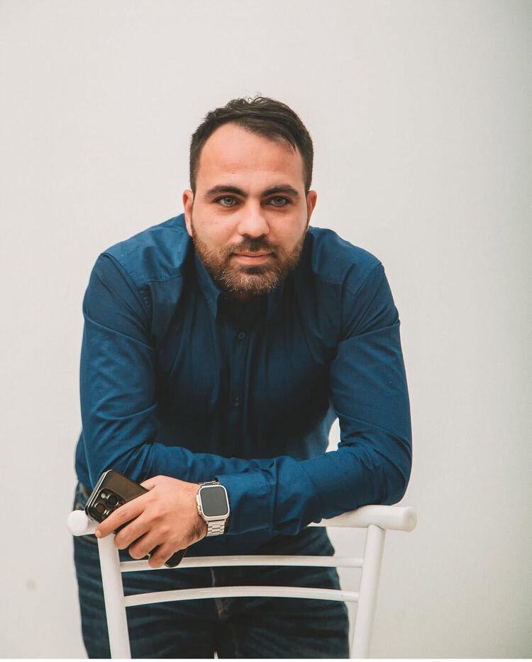  53990879  Azizagha, 36 ,    