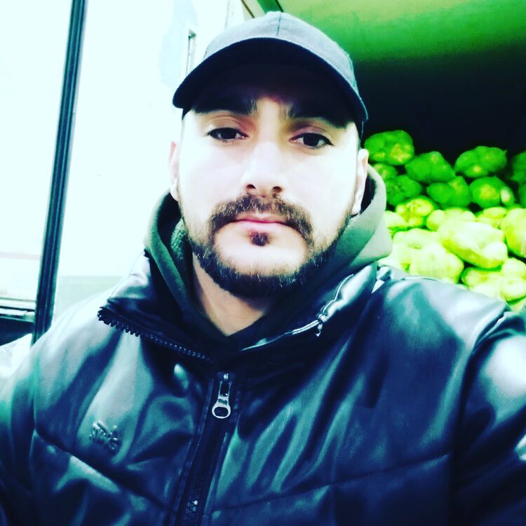  48824819  Vusal, 29 ,    