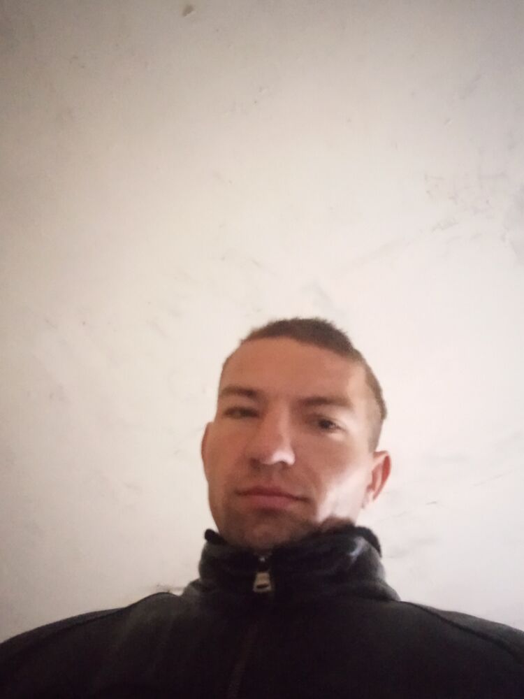  48009329  , 28 ,    