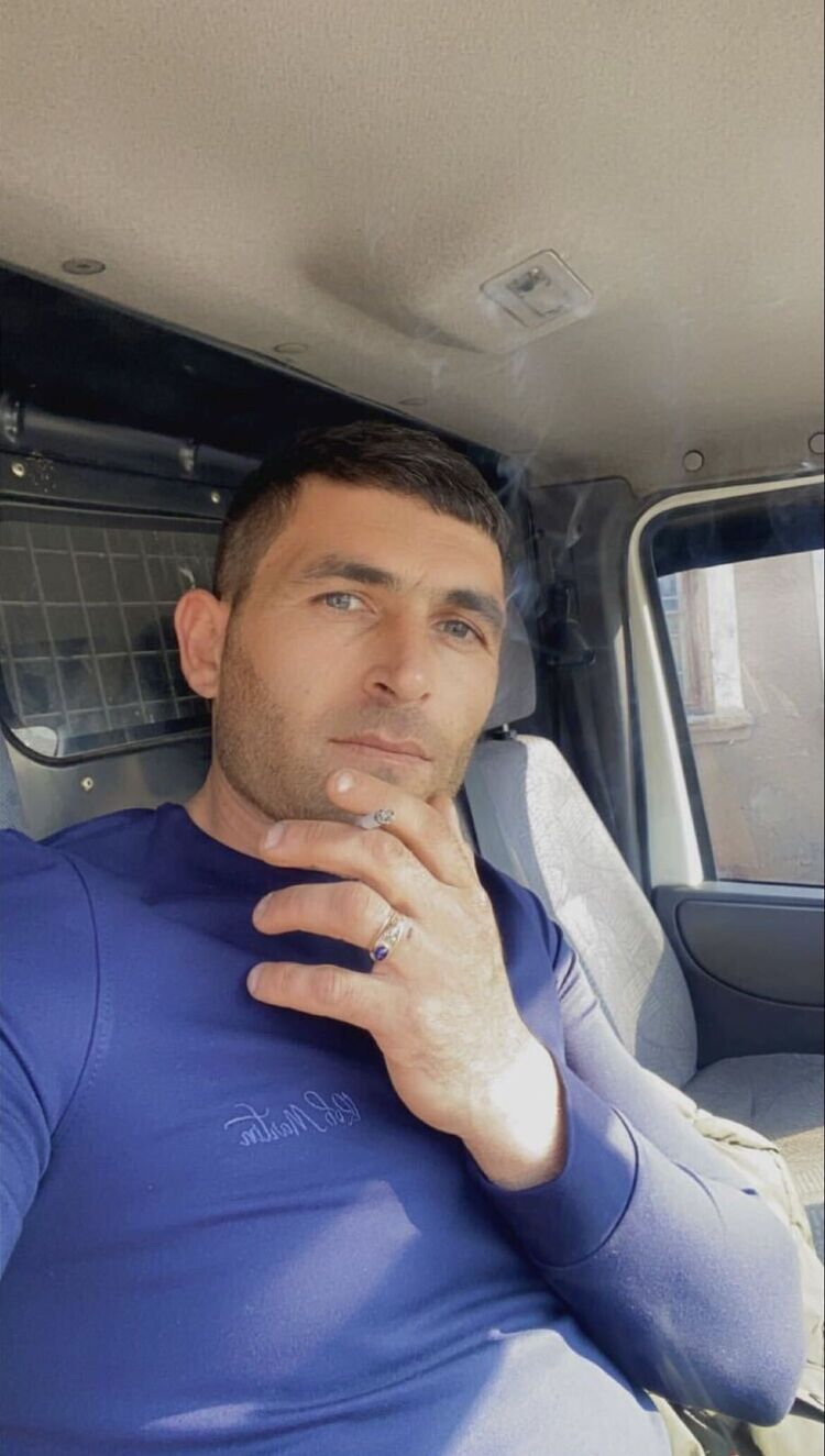  ,   Gor, 37 ,  