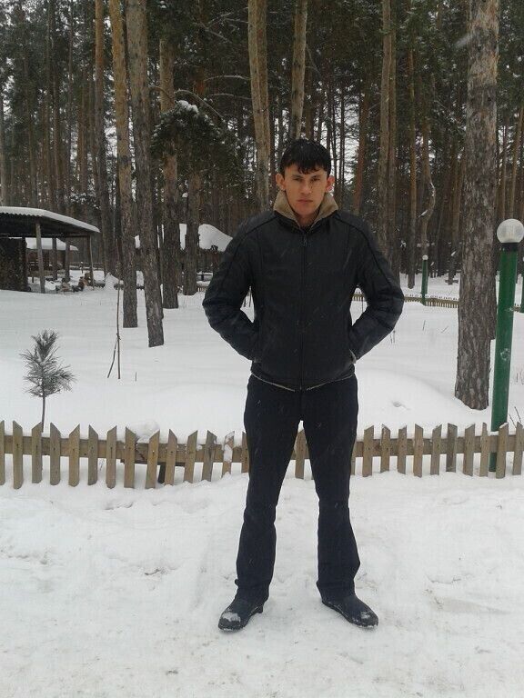  40656839  Sirojiddin, 31 ,    -