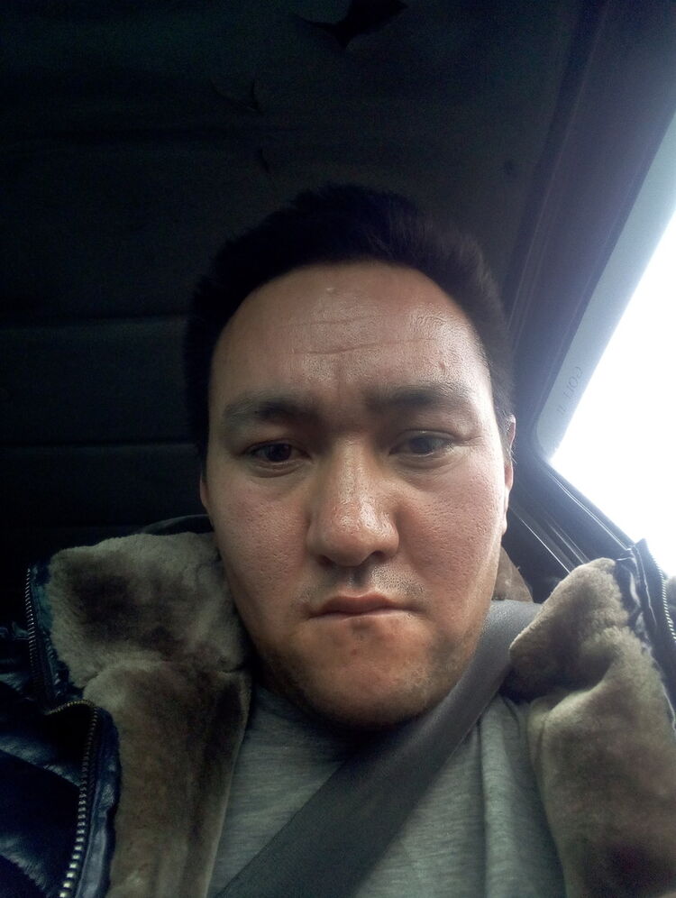  ,   Erkebulan, 38 ,   ,   , c 