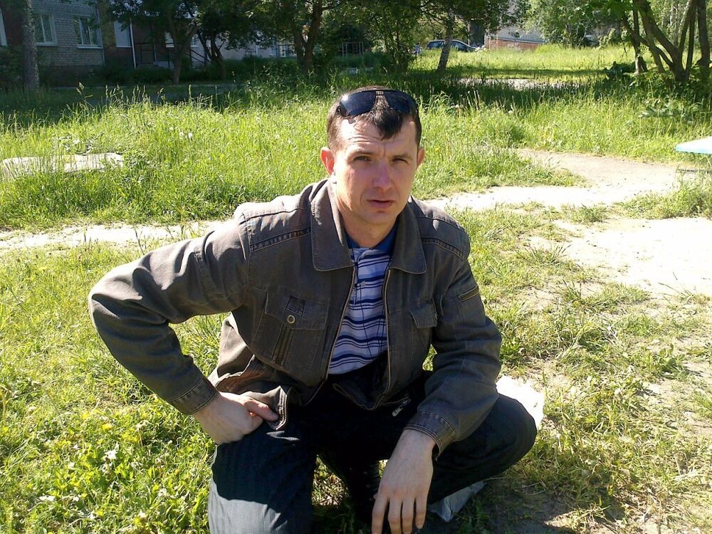  23834129  Bumer, 48 ,    