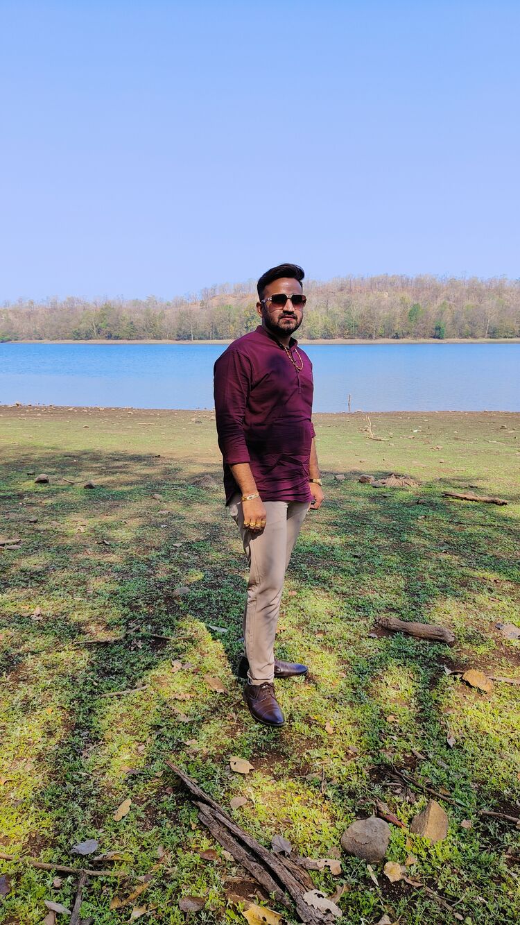  52664719  Hardik, 24 ,    