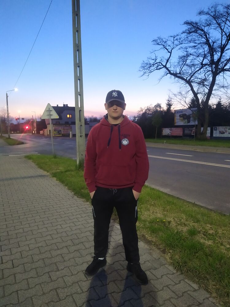  Nadarzyn,   , 27 ,   ,   , c 