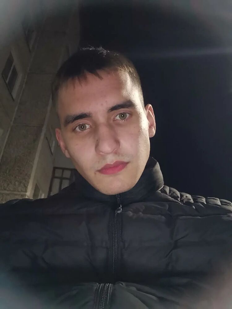  36007319  , 22 ,    