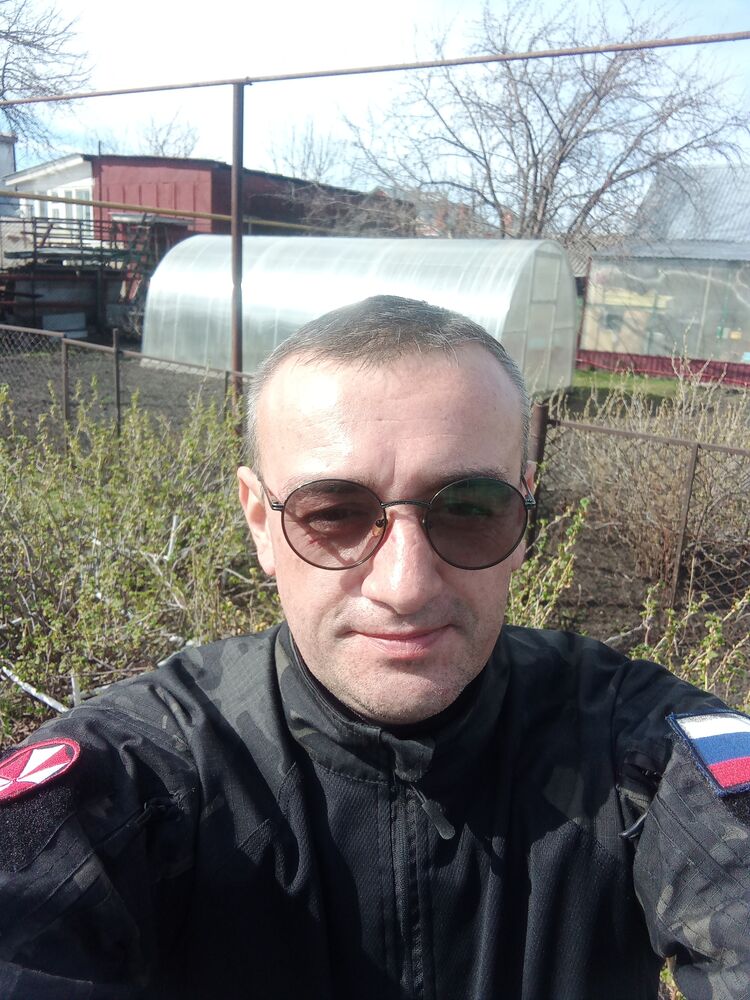  51535389  ALBERT, 41 ,    