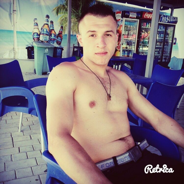  ,   Marin, 32 ,   ,   , c 