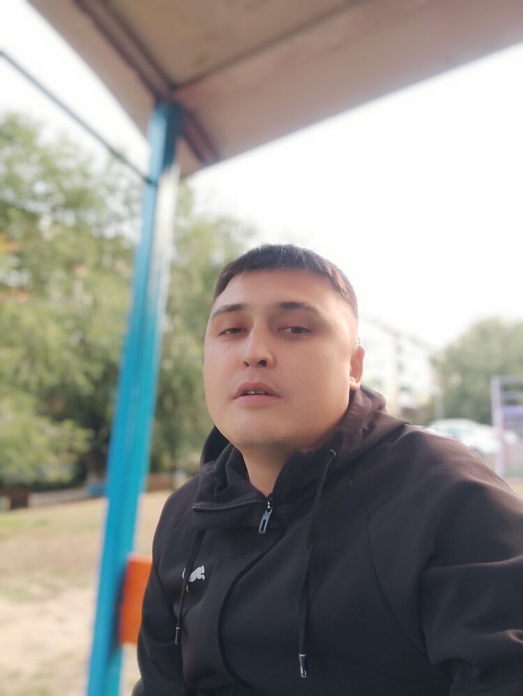  42015989  , 33 ,    
