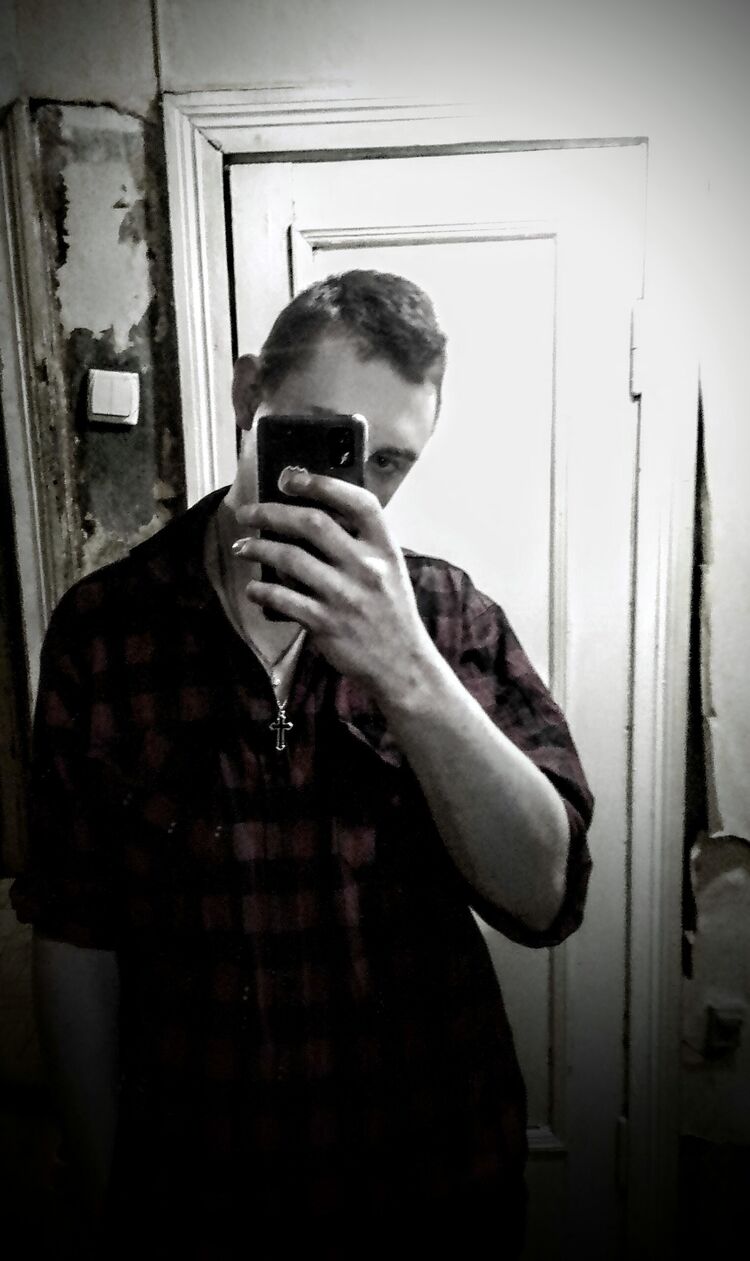  41273779  , 20 ,    