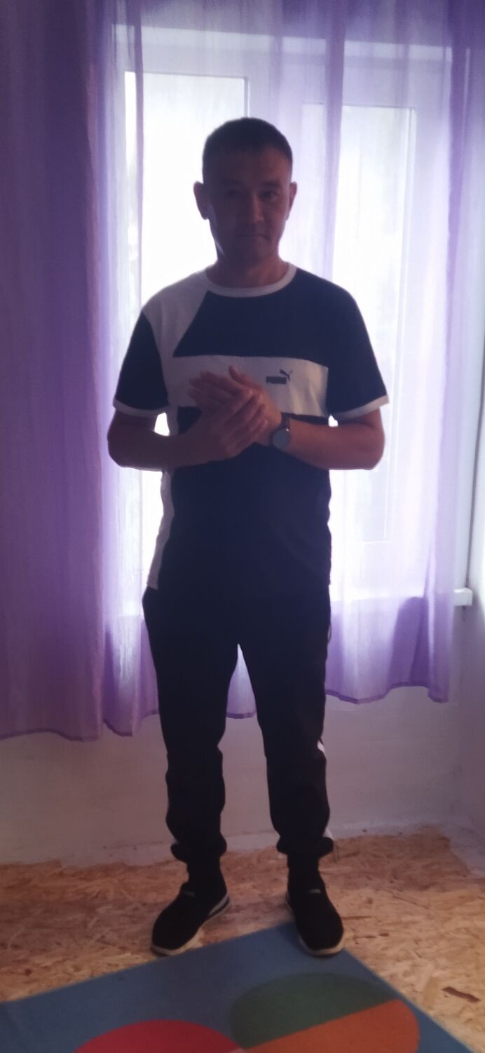  ,   Aivar, 37 ,   ,   