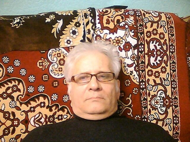  6853009  Vitaliy, 67 ,    