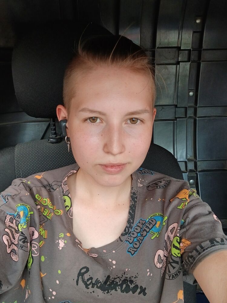  44543279  , 22 ,    